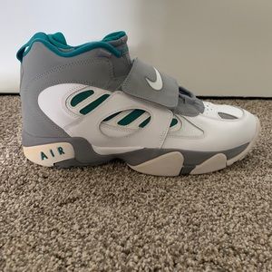 Nike diamond turf 2